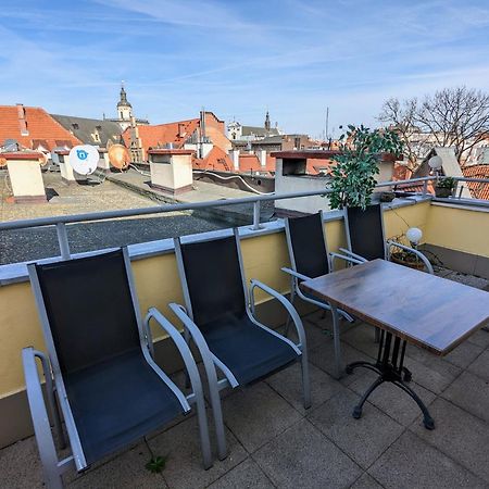 3-Bedroom Apt In Town Square Breslavia Exterior foto