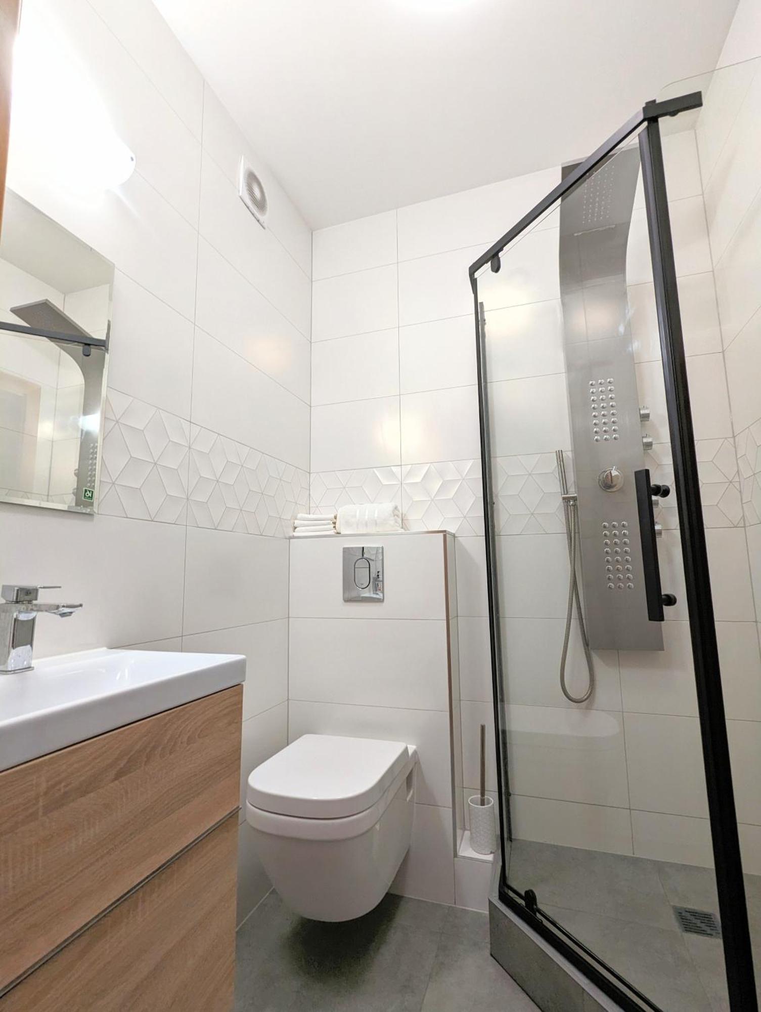 3-Bedroom Apt In Town Square Breslavia Exterior foto