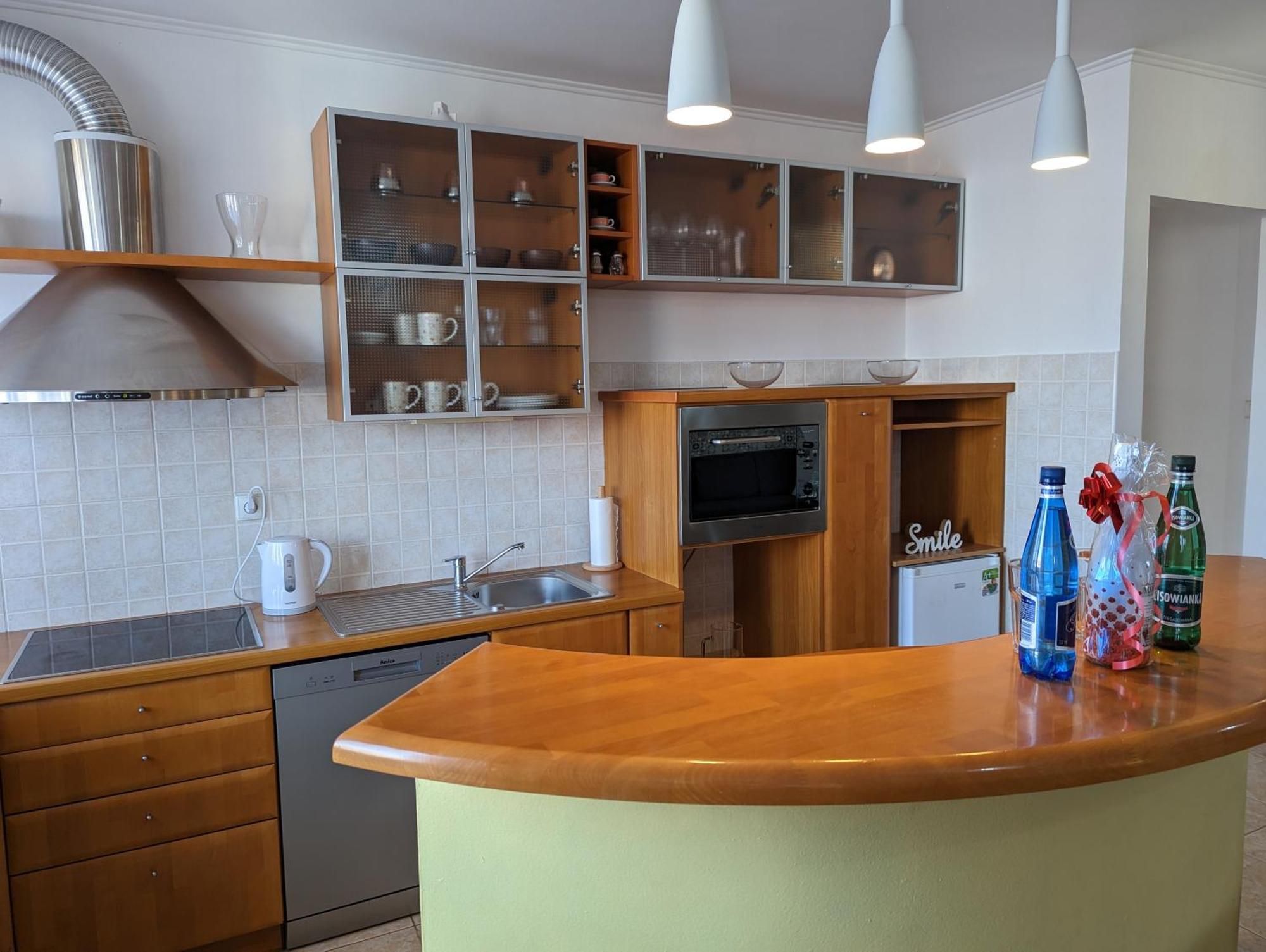 3-Bedroom Apt In Town Square Breslavia Exterior foto